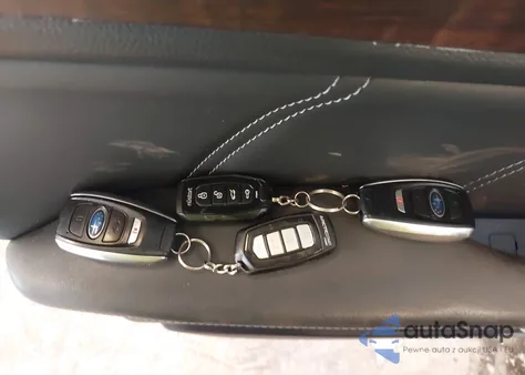 2019 Subaru Outback 2.5I Limited z USA, uszkodzony, nr VIN 4S4BSANCXK3335064